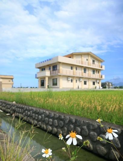 Pastoral Riverside Донгшан Екстериор снимка