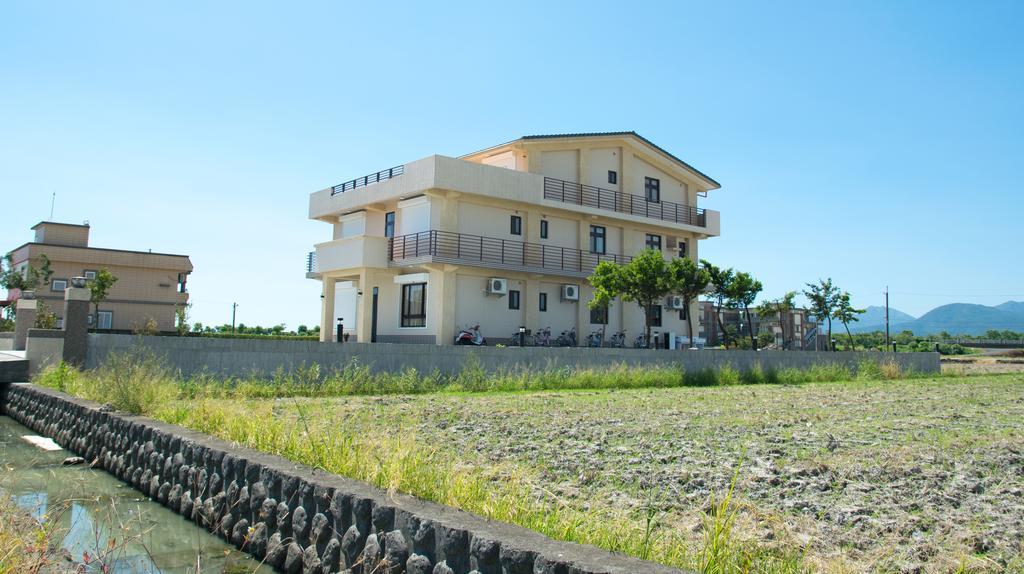 Pastoral Riverside Донгшан Екстериор снимка